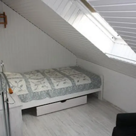 Leopold - 1 *